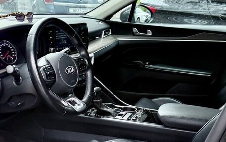KIA K5, 2021 год, 2 500 000 рублей, 5 фотография