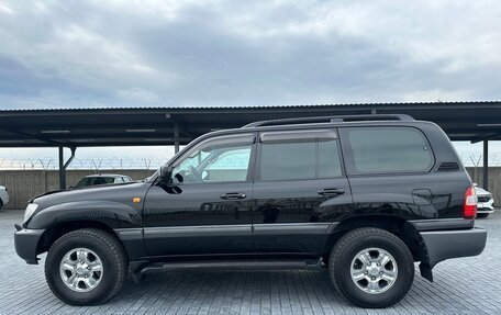 Toyota Land Cruiser 100 рестайлинг 2, 2006 год, 2 900 000 рублей, 11 фотография