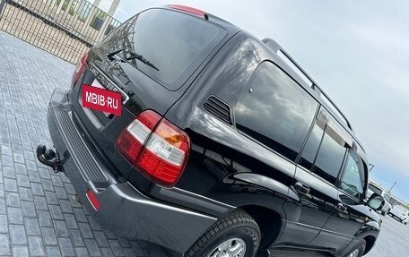Toyota Land Cruiser 100 рестайлинг 2, 2006 год, 2 900 000 рублей, 8 фотография