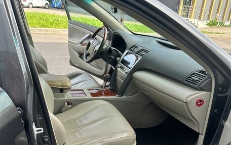 Toyota Camry, 2008 год, 1 350 000 рублей, 4 фотография