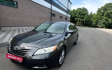 Toyota Camry, 2008 год, 1 350 000 рублей, 2 фотография