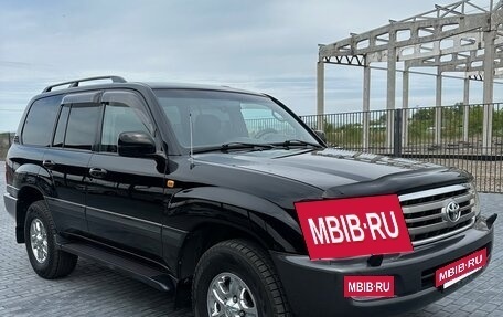 Toyota Land Cruiser 100 рестайлинг 2, 2006 год, 2 900 000 рублей, 4 фотография