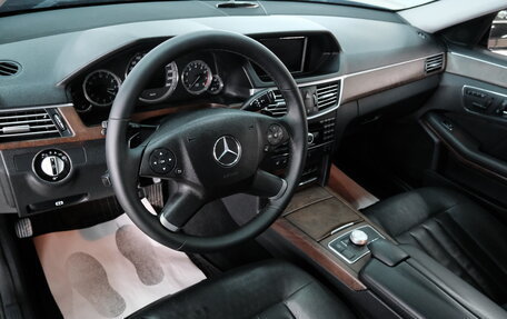 Mercedes-Benz E-Класс, 2009 год, 1 499 000 рублей, 12 фотография