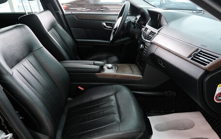 Mercedes-Benz E-Класс, 2009 год, 1 499 000 рублей, 21 фотография