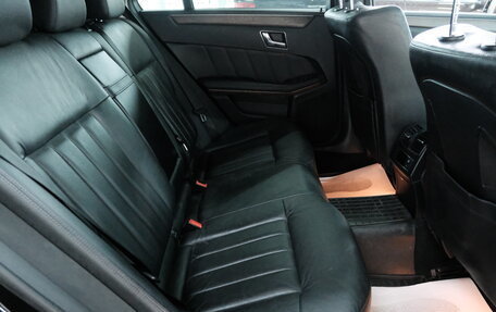 Mercedes-Benz E-Класс, 2009 год, 1 499 000 рублей, 24 фотография