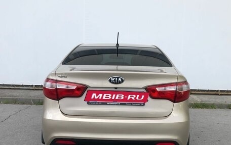 KIA Rio III рестайлинг, 2014 год, 940 000 рублей, 6 фотография