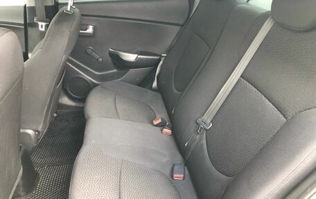 KIA Rio III рестайлинг, 2014 год, 940 000 рублей, 20 фотография