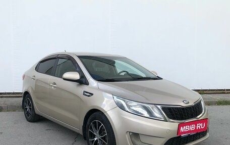 KIA Rio III рестайлинг, 2014 год, 940 000 рублей, 3 фотография