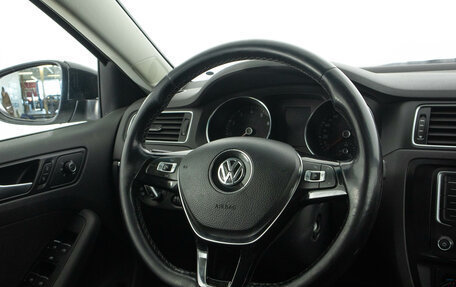 Volkswagen Jetta VI, 2017 год, 1 399 000 рублей, 15 фотография