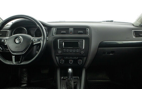 Volkswagen Jetta VI, 2017 год, 1 399 000 рублей, 16 фотография
