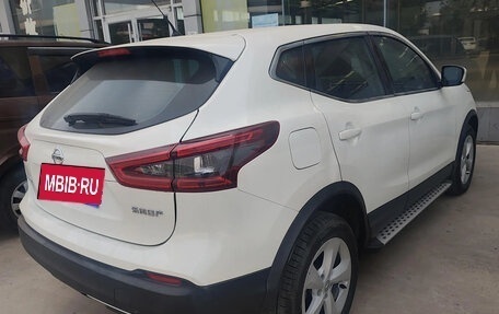Nissan Qashqai, 2022 год, 1 890 000 рублей, 2 фотография