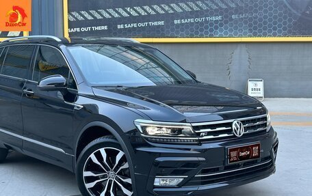 Volkswagen Tiguan II, 2021 год, 2 250 000 рублей, 4 фотография