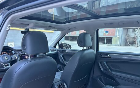 Volkswagen Tiguan II, 2021 год, 2 250 000 рублей, 14 фотография