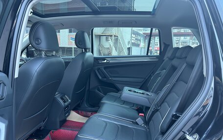 Volkswagen Tiguan II, 2021 год, 2 250 000 рублей, 13 фотография