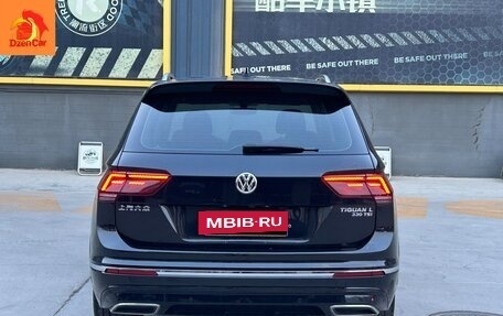 Volkswagen Tiguan II, 2021 год, 2 250 000 рублей, 6 фотография