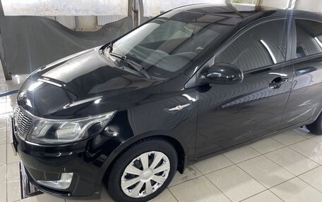 KIA Rio III рестайлинг, 2013 год, 840 000 рублей, 3 фотография