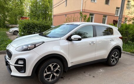 KIA Sportage IV рестайлинг, 2019 год, 1 950 000 рублей, 2 фотография