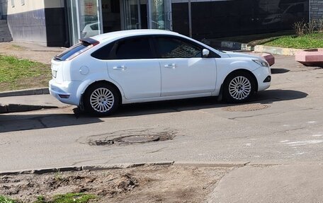 Ford Focus II рестайлинг, 2010 год, 650 000 рублей, 2 фотография