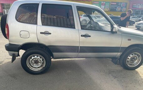 Chevrolet Niva I рестайлинг, 2008 год, 400 000 рублей, 3 фотография