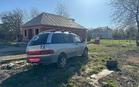 Toyota Estima III рестайлинг -2, 1992 год, 500 000 рублей, 2 фотография