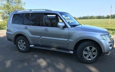 Mitsubishi Pajero IV, 2008 год, 1 599 000 рублей, 3 фотография