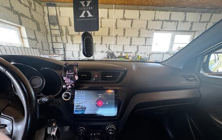 KIA Rio III рестайлинг, 2013 год, 900 000 рублей, 10 фотография