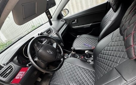 KIA Rio III рестайлинг, 2013 год, 900 000 рублей, 9 фотография