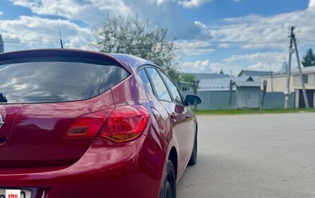 Opel Astra J, 2011 год, 360 000 рублей, 6 фотография