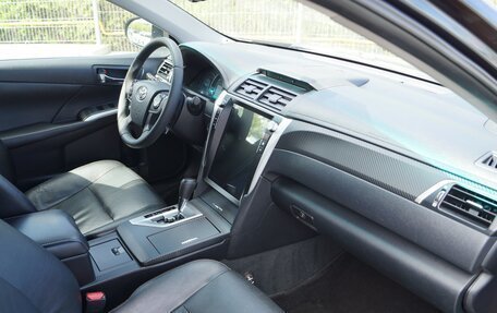 Toyota Camry, 2014 год, 2 100 000 рублей, 9 фотография