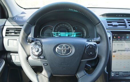 Toyota Camry, 2014 год, 2 100 000 рублей, 7 фотография