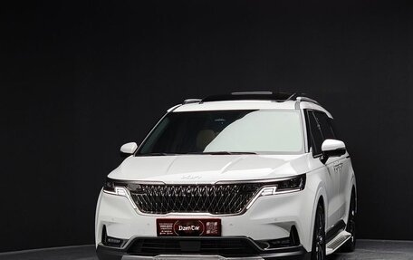 KIA Carnival, 2021 год, 2 600 000 рублей, 2 фотография