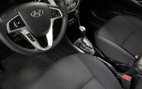 Hyundai Solaris II рестайлинг, 2014 год, 850 000 рублей, 7 фотография