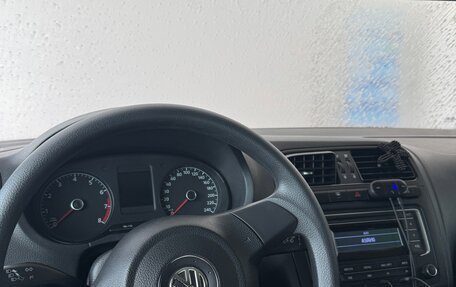 Volkswagen Polo VI (EU Market), 2015 год, 950 000 рублей, 6 фотография
