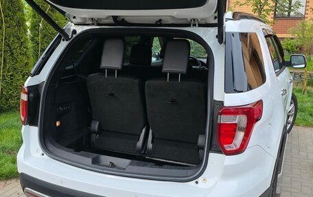 Ford Explorer VI, 2017 год, 2 620 000 рублей, 11 фотография