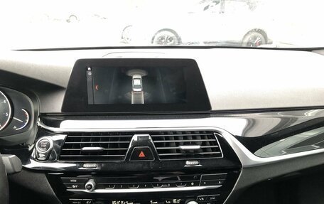 BMW 5 серия, 2019 год, 2 650 000 рублей, 15 фотография