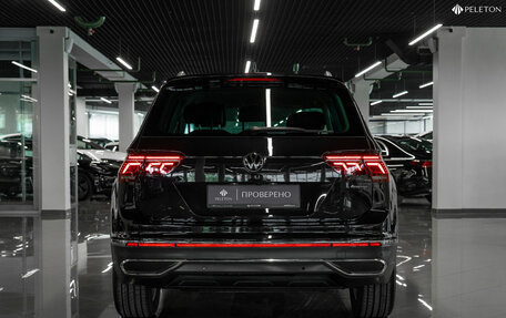 Volkswagen Tiguan II, 2021 год, 3 440 000 рублей, 6 фотография