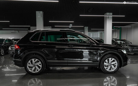 Volkswagen Tiguan II, 2021 год, 3 440 000 рублей, 9 фотография