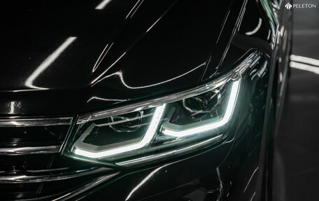 Volkswagen Tiguan II, 2021 год, 3 440 000 рублей, 23 фотография