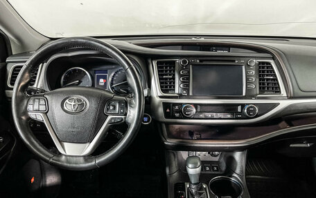 Toyota Highlander III, 2019 год, 4 177 000 рублей, 12 фотография