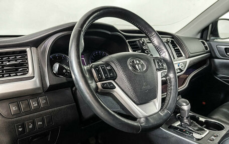 Toyota Highlander III, 2019 год, 4 177 000 рублей, 13 фотография
