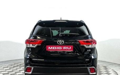 Toyota Highlander III, 2019 год, 4 177 000 рублей, 6 фотография