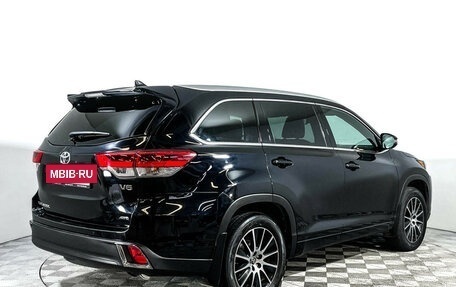 Toyota Highlander III, 2019 год, 4 177 000 рублей, 5 фотография