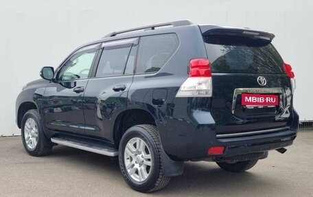 Toyota Land Cruiser Prado 150 рестайлинг 2, 2011 год, 2 750 000 рублей, 7 фотография