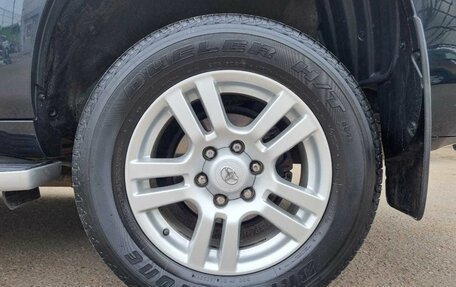 Toyota Land Cruiser Prado 150 рестайлинг 2, 2011 год, 2 750 000 рублей, 24 фотография