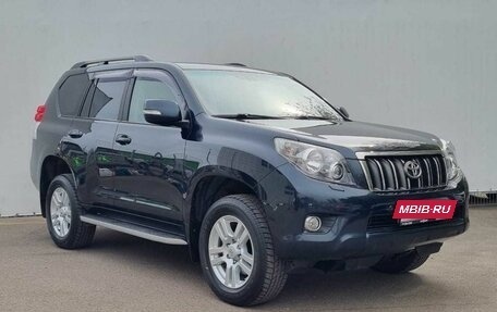 Toyota Land Cruiser Prado 150 рестайлинг 2, 2011 год, 2 750 000 рублей, 3 фотография