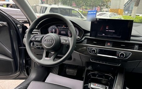Audi A4, 2022 год, 2 358 000 рублей, 17 фотография