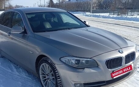 BMW 5 серия, 2011 год, 1 600 000 рублей, 2 фотография