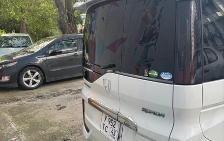 Honda Stepwgn IV, 2018 год, 2 500 000 рублей, 4 фотография