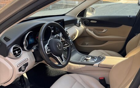 Mercedes-Benz C-Класс, 2019 год, 3 450 000 рублей, 5 фотография