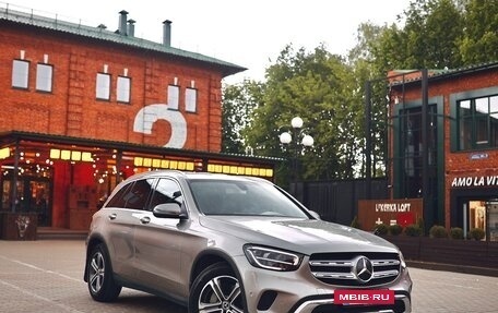 Mercedes-Benz GLC, 2019 год, 3 350 000 рублей, 3 фотография